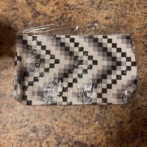 White and black checkered makeup